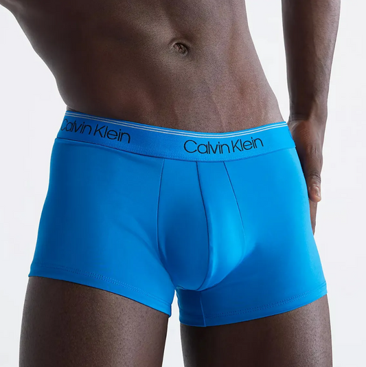 Calvin Klein:ローライズトランクス 3PK (ニューネイビー/アーテジアンブルー/ブルーパラダイス)