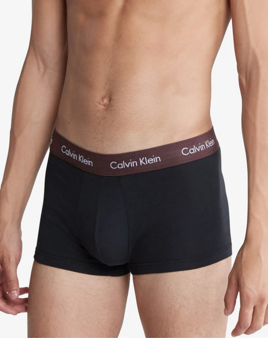 Calvin Klein:ローライズトランクス 3PK (ブラック)
