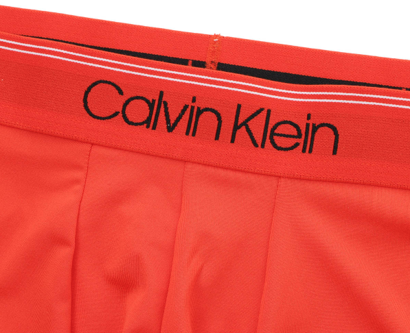 Calvin Klein：ローライズトランクス 3PK (レッド/グリーン/ブルー)