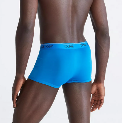 Calvin Klein:ローライズトランクス 3PK (ニューネイビー/アーテジアンブルー/ブルーパラダイス)