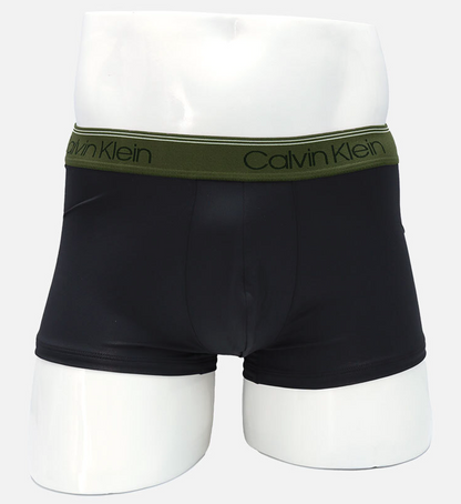 Calvin Klein：ローライズトランクス 3PK (ブラック)
