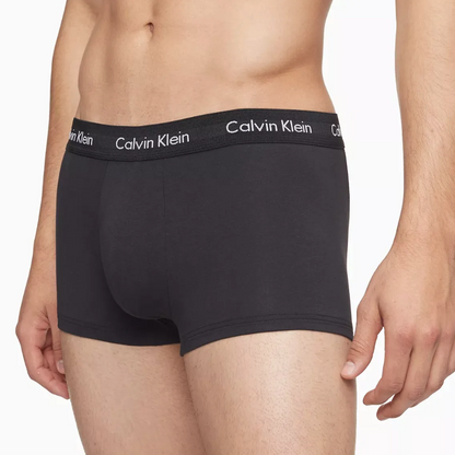 Calvin Klein：ローライズトランクス 3PK (ブラック/ブルー/コバルト)